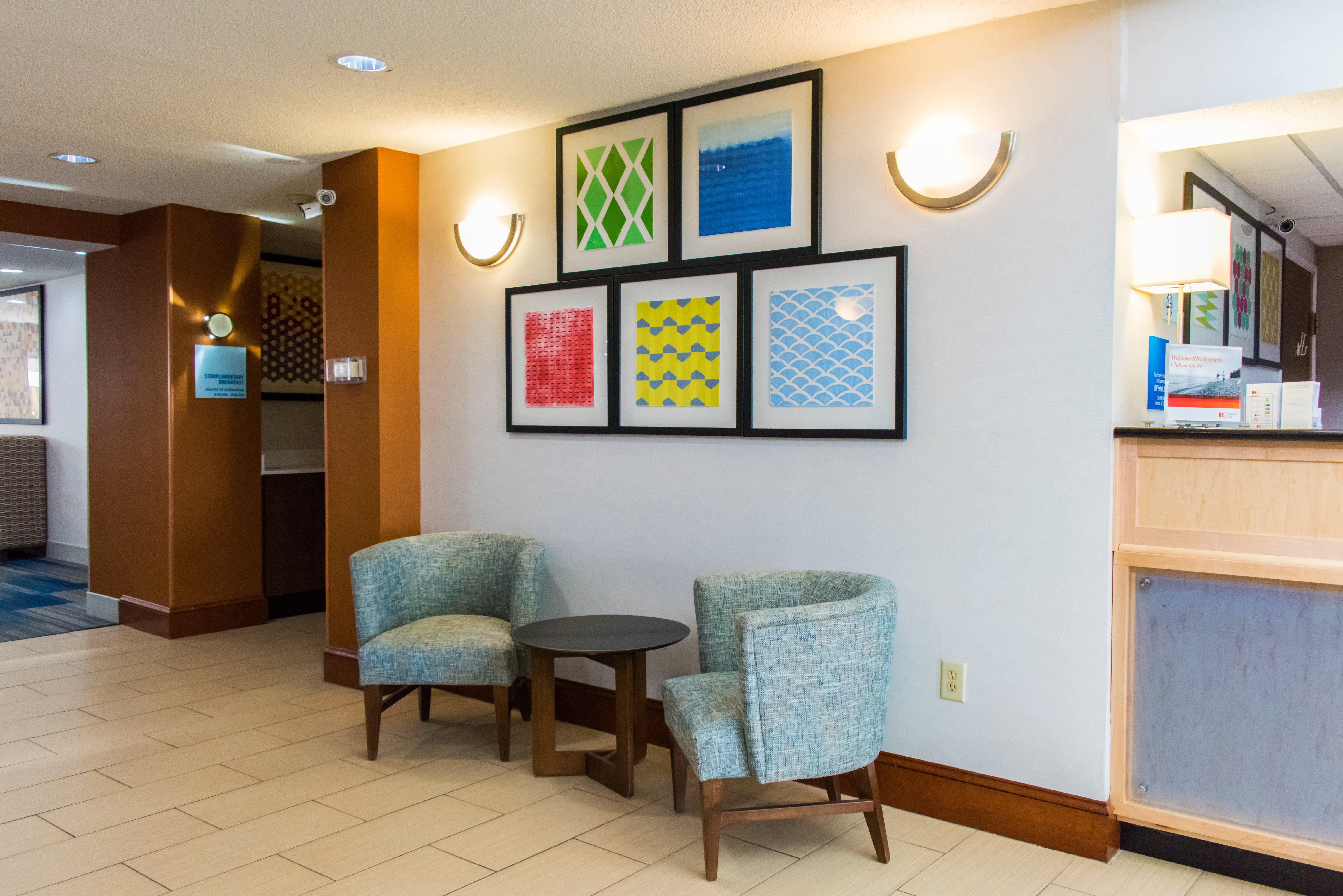 Holiday Inn Express Hotel & Suites Kinston By Ihg Exterior foto