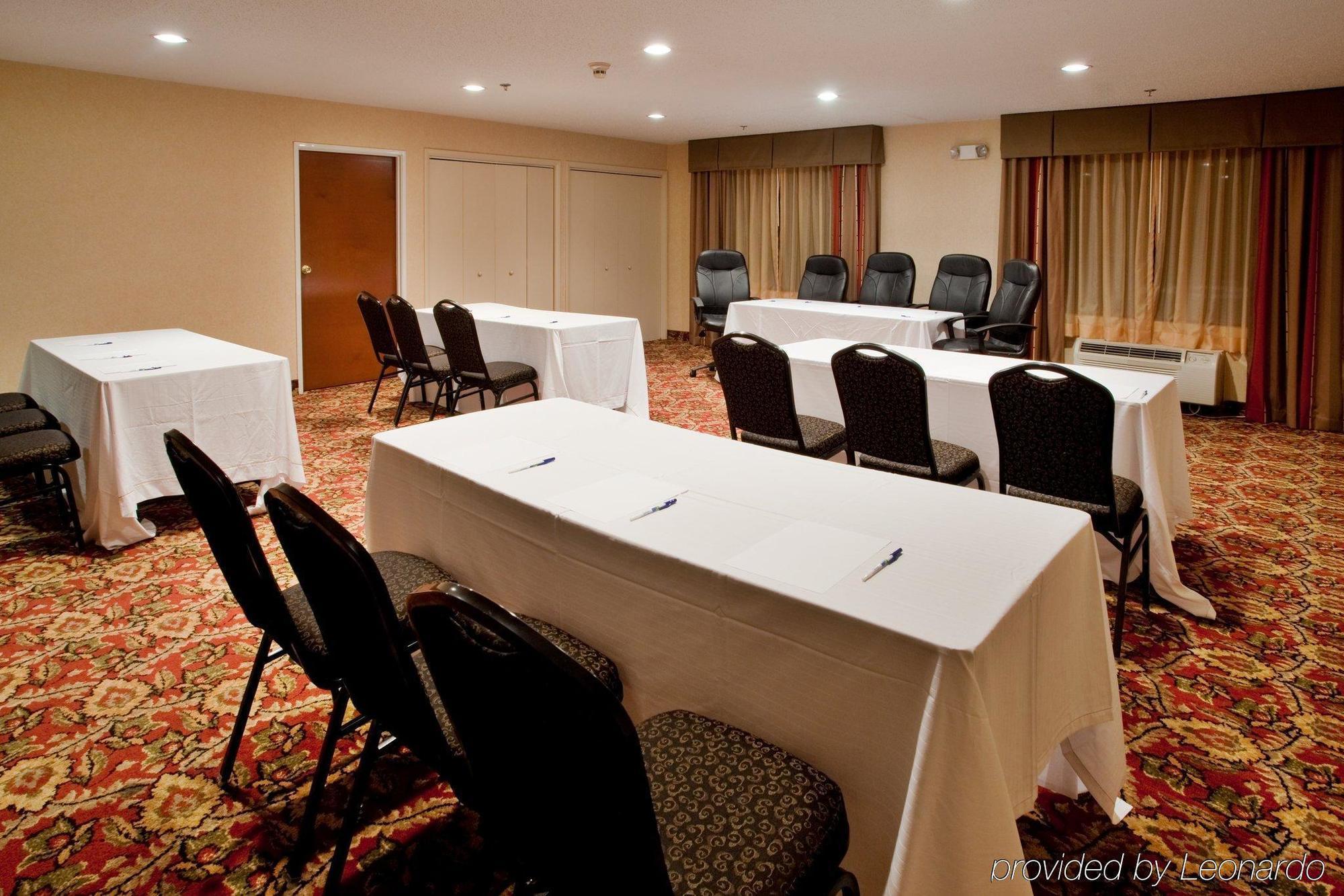 Holiday Inn Express Hotel & Suites Kinston By Ihg Facilități foto